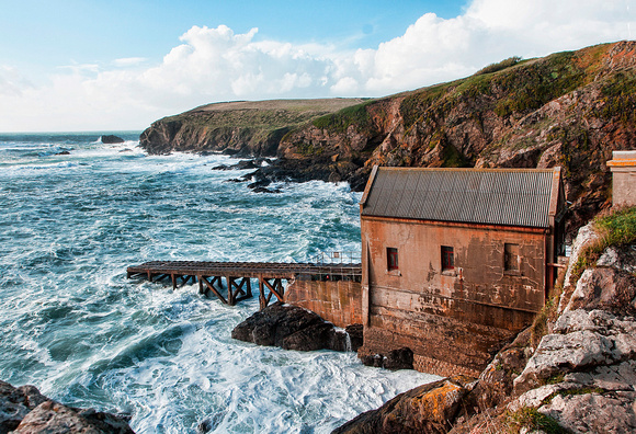 Old Lifeboat Station at Lizard Point